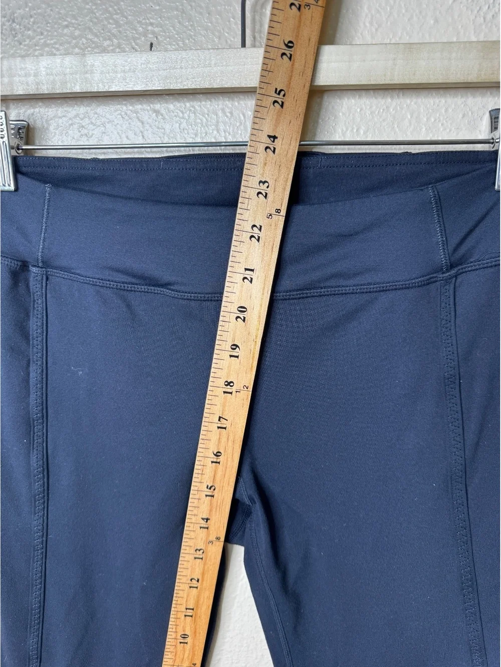 Lululemon Black Ruched Crop Leggings Capri High Rise Yoga Pants Size 8